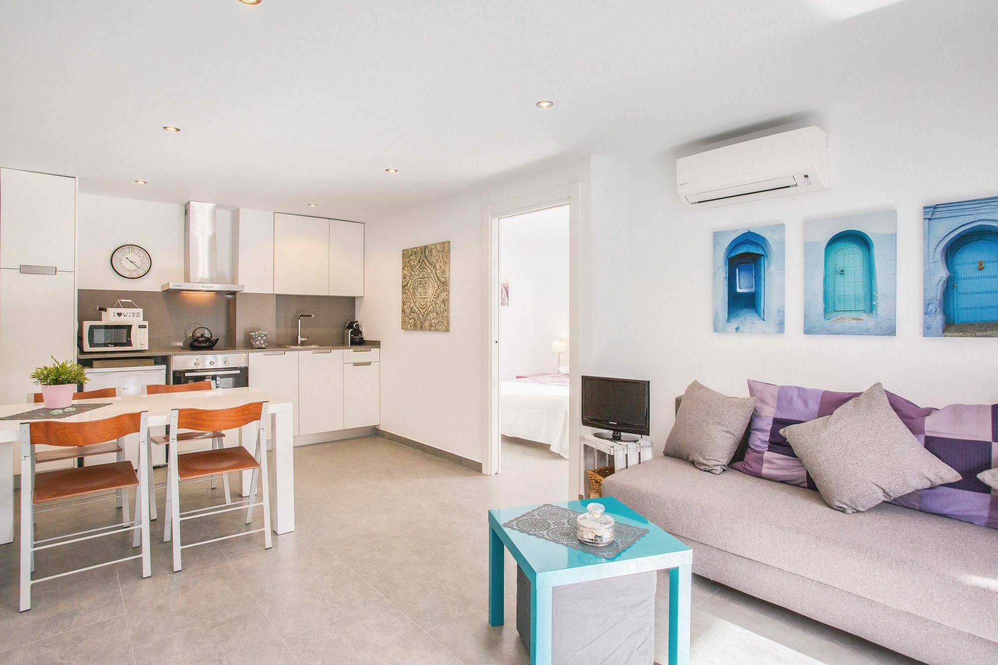 Flateli Montjuic Apartment Girona Bagian luar foto